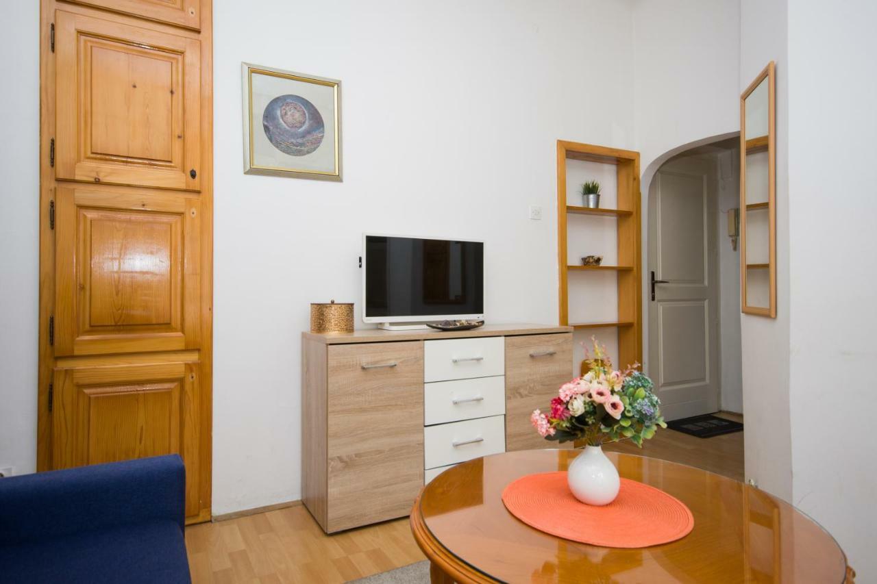 Downtown Star Apartment Belgrade Exterior photo