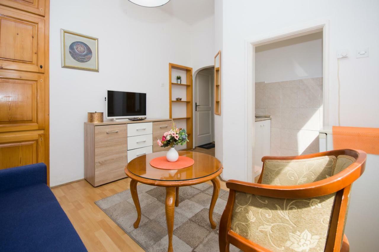 Downtown Star Apartment Belgrade Exterior photo